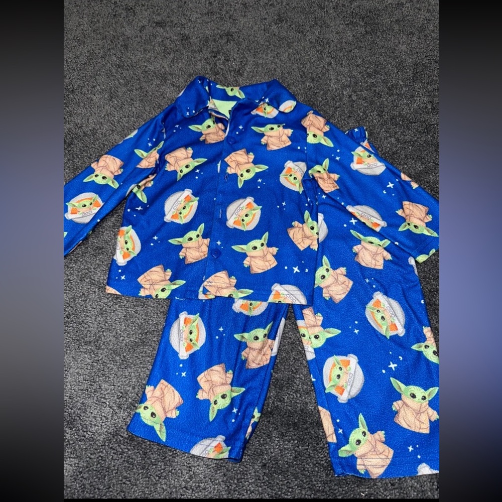 Toddler Star Wars Yoda Matching Pajama Set w/ Button Up Top